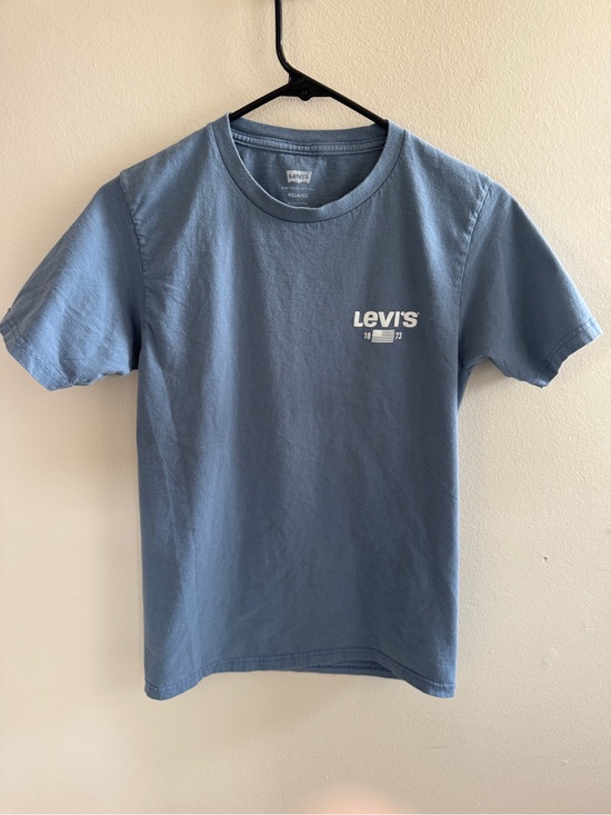 Levi's Other - Levi's Men's Blue Short Sleeve Tee